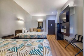 Studio 6 Suites Texas City, TX – I-45 South