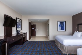 Clarion Hotel The Colony Plano West