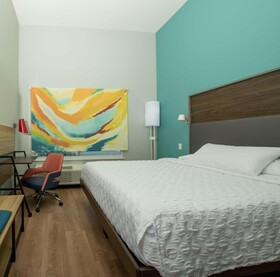 Tru by Hilton The Colony Dallas