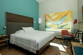Tru by Hilton The Colony Dallas