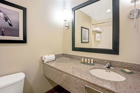 La Quinta Inn & Suites by Wyndham The Woodlands/Spring