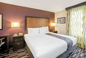 La Quinta Inn & Suites by Wyndham The Woodlands/Spring