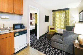 La Quinta Inn & Suites by Wyndham The Woodlands/Spring