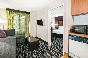 La Quinta Inn & Suites by Wyndham The Woodlands/Spring