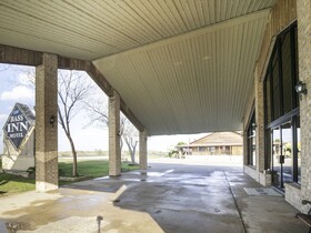 Hotel Three Rivers TX Hwy 72 by OYO Rooms
