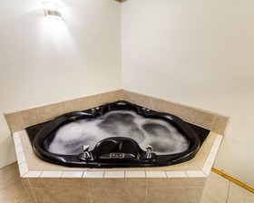 OYO Hotel Three Rivers TX US-281