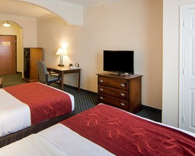 Comfort Suites