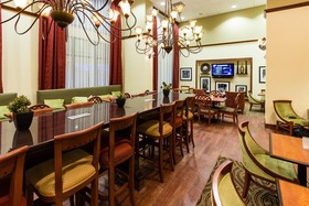Hampton Inn & Suites Tomball