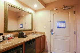Hampton Inn & Suites Tomball
