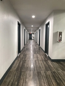 Scottish Inn & Suites