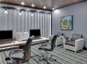 Hampton Inn & Suites Tyler-South