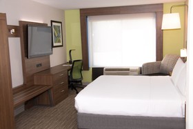 Holiday Inn Express & Suites Tyler North
