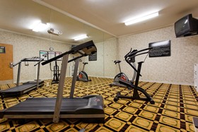 Holiday Inn Express & Suites Tyler North