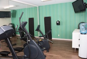 Holiday Inn Express & Suites Tyler North