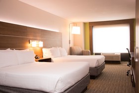 Holiday Inn Express & Suites Tyler North