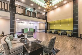 La Quinta Inn & Suites by Wyndham Tyler - University Area