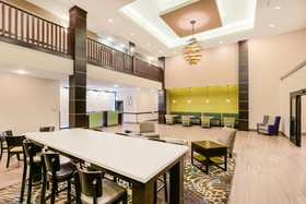La Quinta Inn & Suites by Wyndham Tyler - University Area