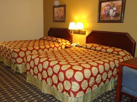 Super 8 by Wyndham Tyler TX
