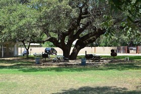 Inn of Uvalde