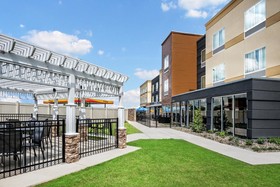 Fairfield Inn & Suites Van