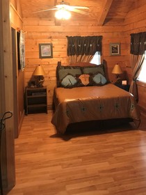 A Peace of Heaven Cabins And RV