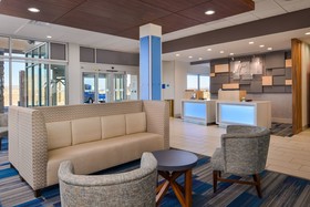 Holiday Inn Express & Suites Van Horn