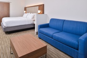 Holiday Inn Express & Suites Van Horn