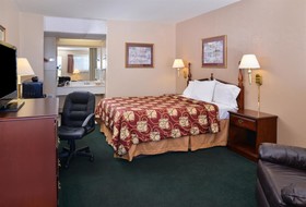 Route 66 Inn & Suites by OYO Vega Tx