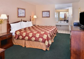 Route 66 Inn & Suites by OYO Vega Tx