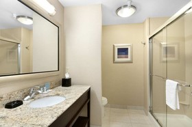 Hampton Inn Vernon