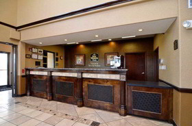 Best Western Plus Victoria Inn & Suites