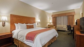 Best Western Plus Victoria Inn & Suites