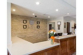Comfort Inn & Suites Victoria North