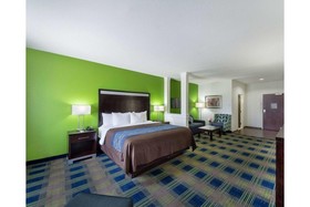 Comfort Inn & Suites Victoria North