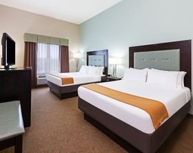 Holiday Inn Express & Suites Victoria