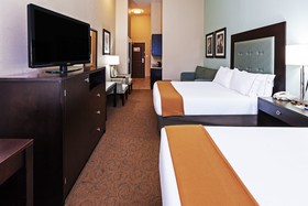 Holiday Inn Express & Suites Victoria