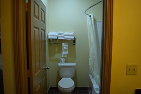 Lone Star Inn & Suites