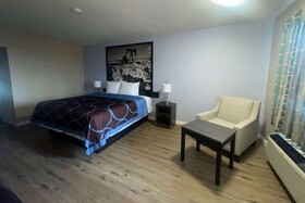 Super 8 by Wyndham Victoria/South/Hwy 59