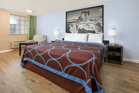 Super 8 by Wyndham Victoria/South/Hwy 59