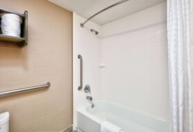 Super 8 by Wyndham Victoria/South/Hwy 59