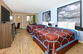 Super 8 by Wyndham Victoria/South/Hwy 59