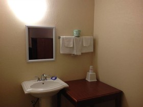 Delta Inn