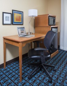 Fairfield Inn & Suites Waco South