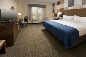 Holiday Inn Express & Suites Waco South