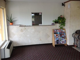 Knights Inn Waco South