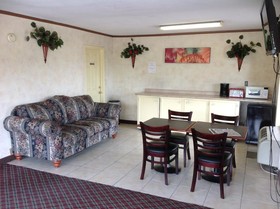 Knights Inn Waco South