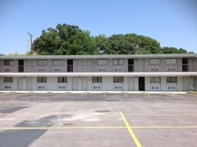 Knights Inn Waco South