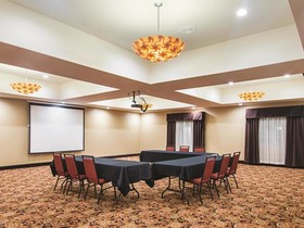 La Quinta Inn & Suites by Wyndham Woodway - Waco South