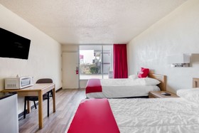 OYO Hotel Waco University Area/ I-35