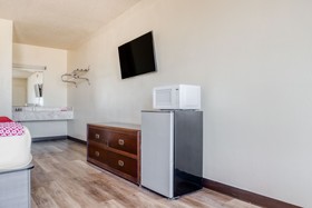 OYO Hotel Waco University Area/ I-35
